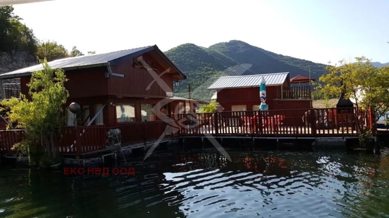 Till salu  Hus region Plovdiv , Kritjim , 560 kvm | 93895284