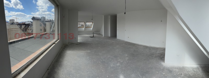 Продава МНОГОСТАЕН в град София, Център - 197 кв.м / 540 000 € » 1 056 148.20 лв.