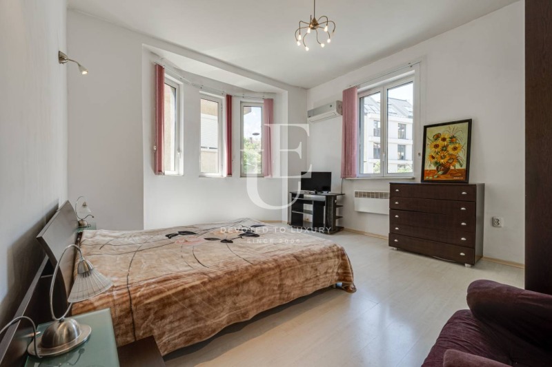 Zu verkaufen  2 Schlafzimmer Sofia , Zentar , 117 qm | 59276313 - Bild [8]