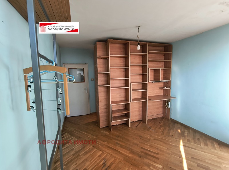 Продава 3-СТАЕН, гр. Стара Загора, Център, снимка 12 - Aпартаменти - 47927129