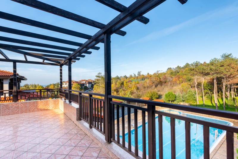 In vendita  2 camere da letto regione Burgas , Sozopol , 147 mq | 38099586