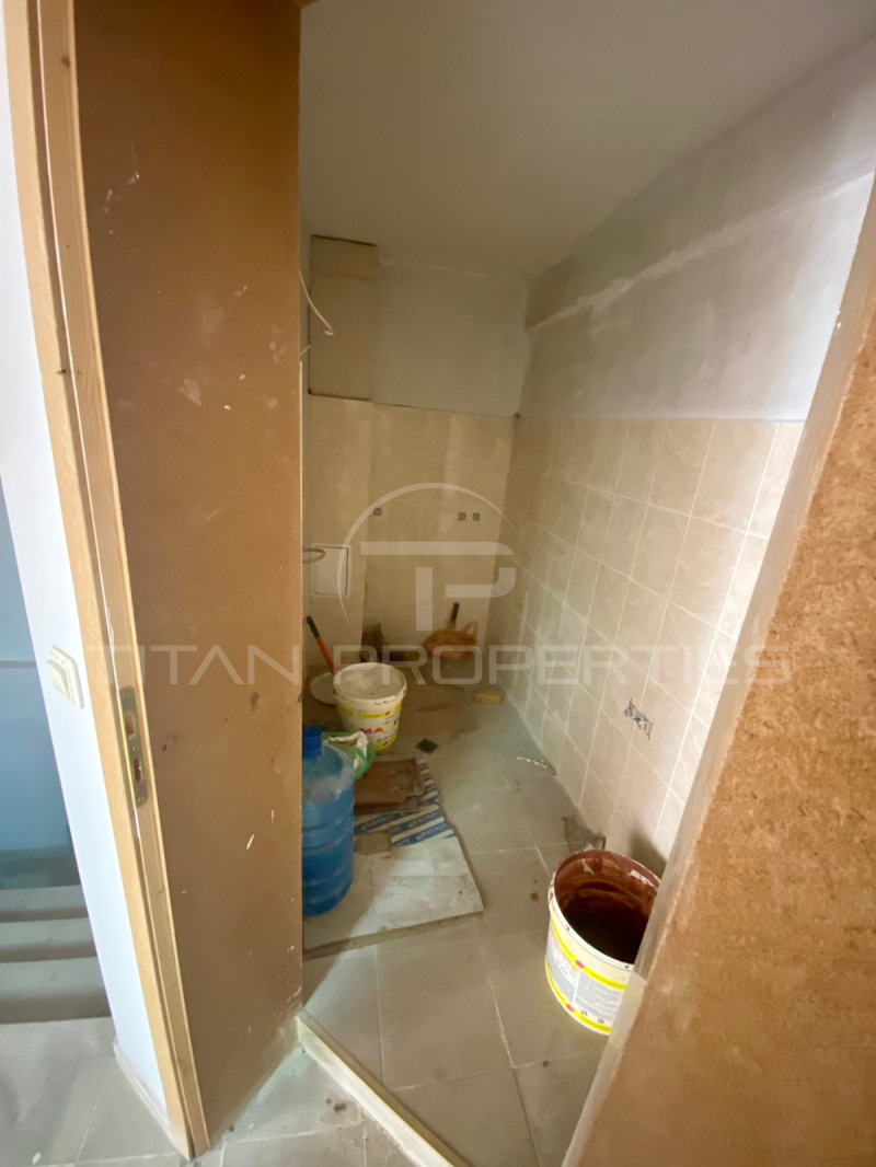 Te koop  Kantoor Plovdiv , Karsjijaka , 160 m² | 61868614 - afbeelding [8]