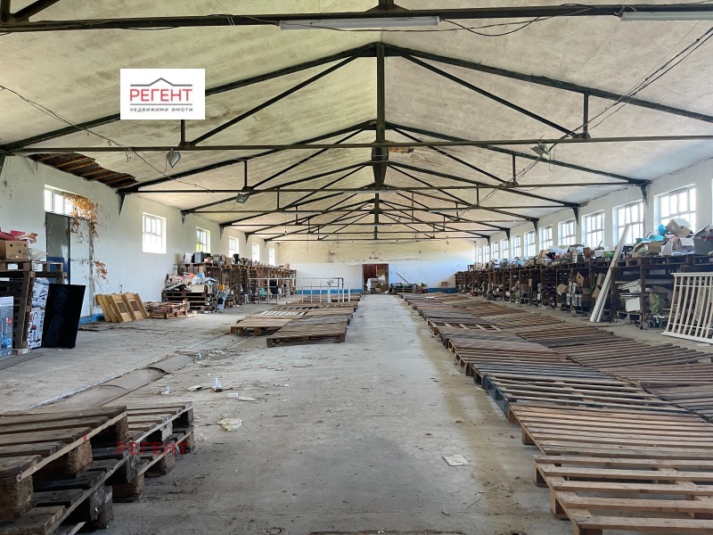 Eladó  Ipari épület régió Gabrovo , Drjanovo , 1099 négyzetméter | 21697848 - kép [5]