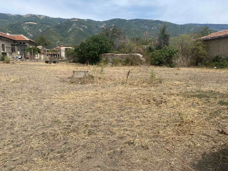 Na prodej  Spiknutí oblast Plovdiv , Iganovo , 1200 m2 | 72693402