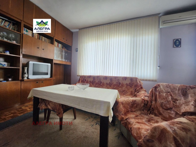 Продава 3-СТАЕН в град Пазарджик, Център - 90 кв.м / 110 000 € » 215 141.30 лв., АЛЕГРА ИМОТИ