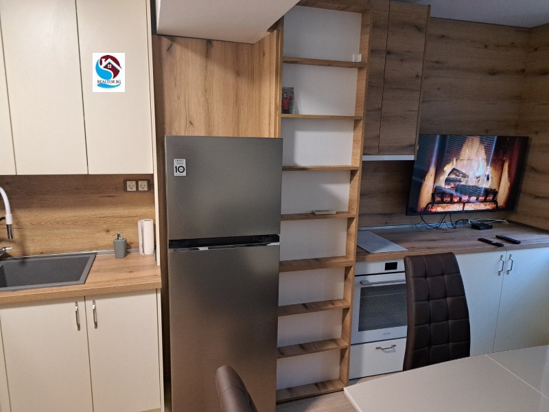 Продава 4-СТАЕН в град Варна, Център - 120 кв.м / 255 000 € » 498 736.65 лв., РЕАЛТОРБГ