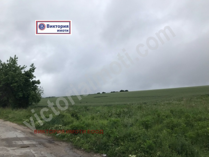 Продава ПАРЦЕЛ в град Велико Търново, Промишлена зона - Юг - 5501 кв.м / 40 000 € » 78 233.20 лв., ВИКТОРИЯ ИМОТИ ЕООД