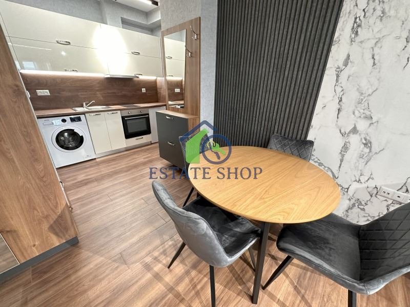 En venta  Estudio Plovdiv , Jristo Smirnenski , 50 metros cuadrados | 34900920