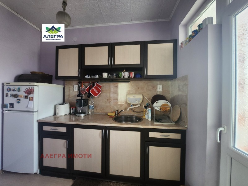 Продава 3-СТАЕН, гр. Пазарджик, Център, снимка 6 - Апартаменти - 53350253