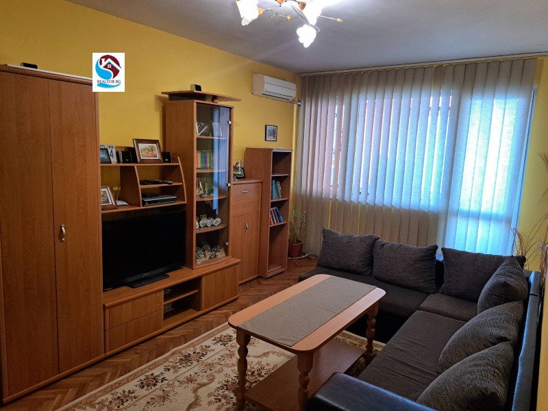 Продава 4-СТАЕН, гр. Варна, Гръцка махала, снимка 9 - Aпартаменти - 48196185