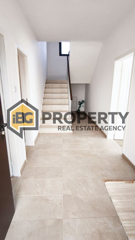 Продава КЪЩА, к.к. Албена, област Добрич, снимка 2 - Къщи - 53509994