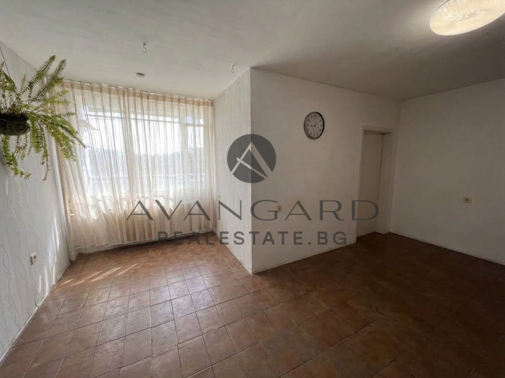 Продава 3-СТАЕН, гр. Пловдив, Тракия