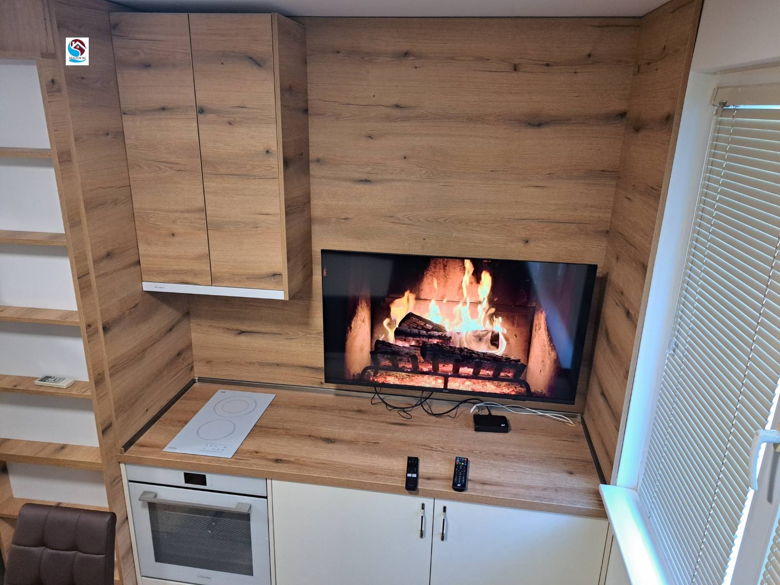 Продава 4-СТАЕН, гр. Варна, Център, снимка 2 - Апартаменти - 48196185