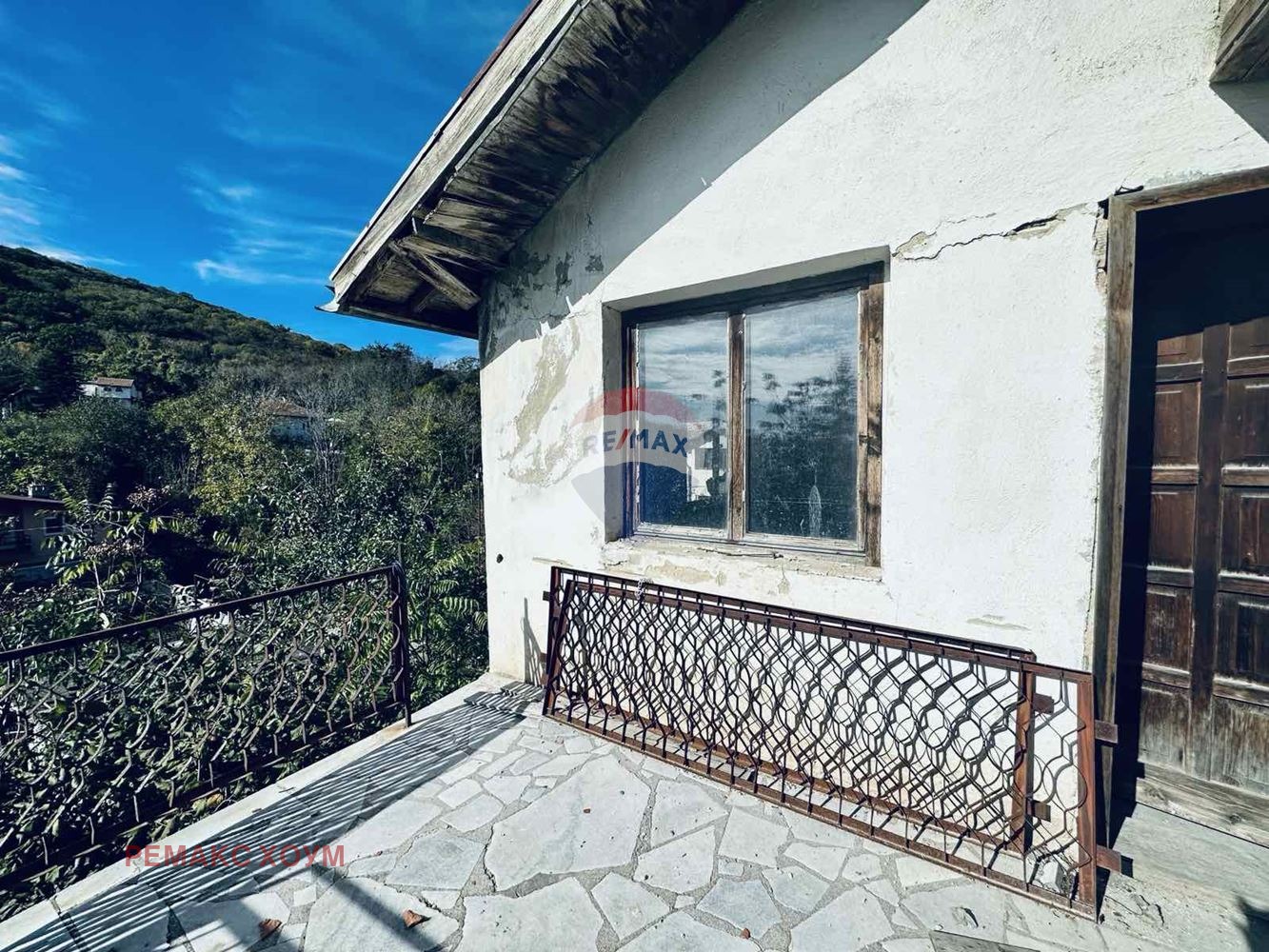 Продава КЪЩА, гр. Балчик, област Добрич, снимка 2 - Къщи - 48461022