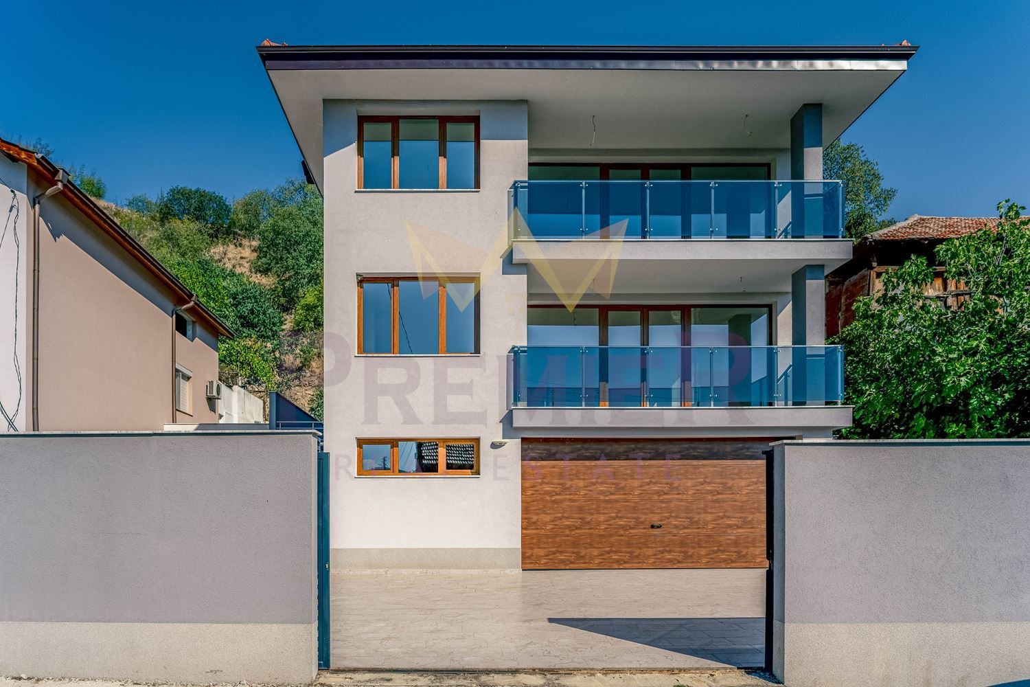 Продава КЪЩА, гр. Благоевград, Широк център