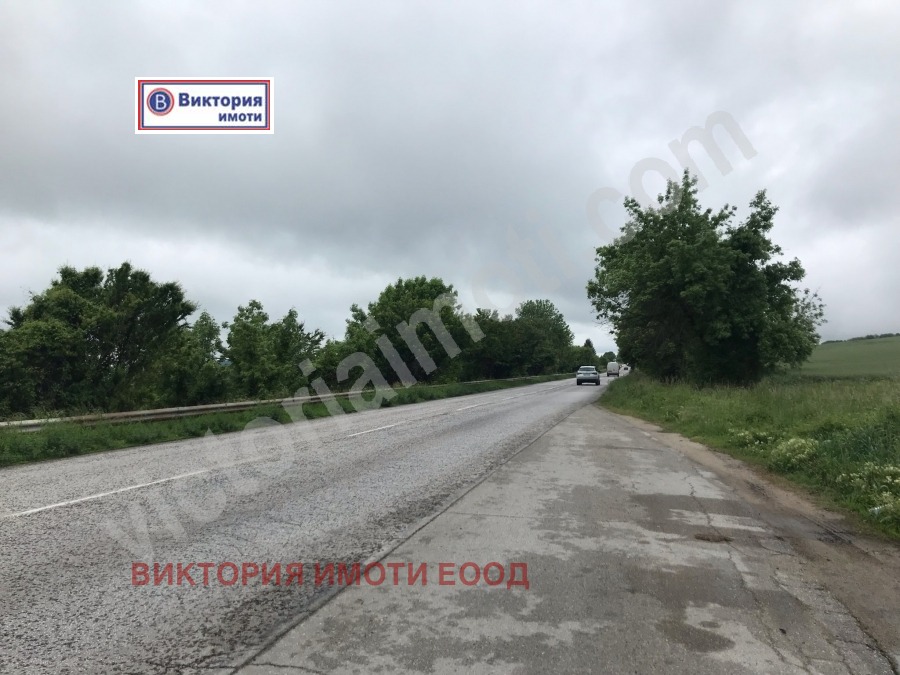 Продава ПАРЦЕЛ, гр. Велико Търново, Промишлена зона - Юг, снимка 2 - Парцели - 44192933