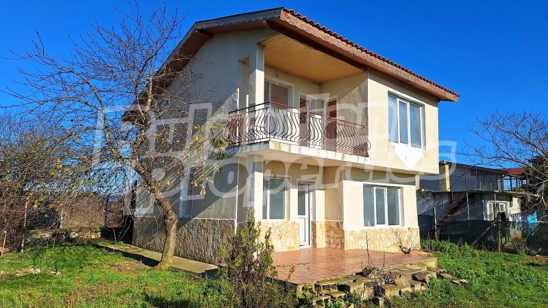 Продава КЪЩА в област Добрич, с. Божурец - 115 кв.м / 88 500 € » 173 090.96 лв., БЪЛГЕРИАН ПРОПЕРТИС