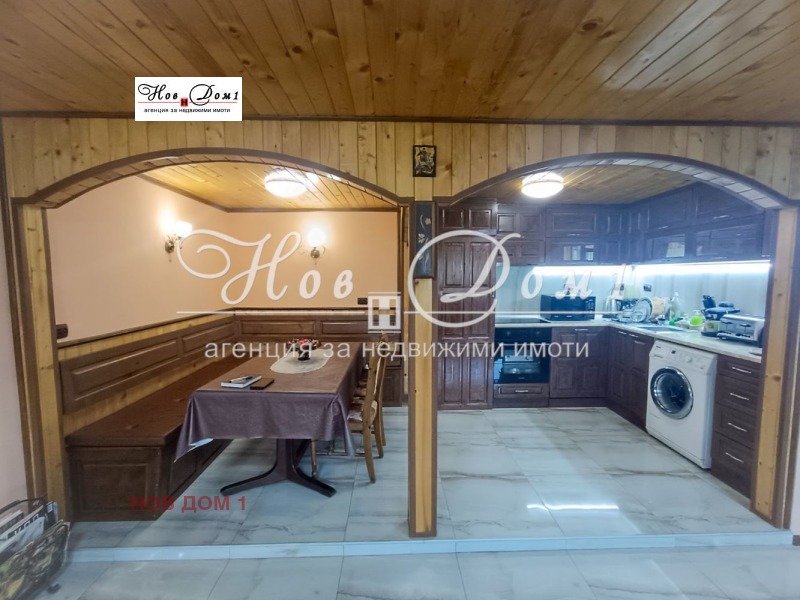 Продава КЪЩА, гр. Варна, м-т Горна Трака, снимка 2 - Къщи - 52549109