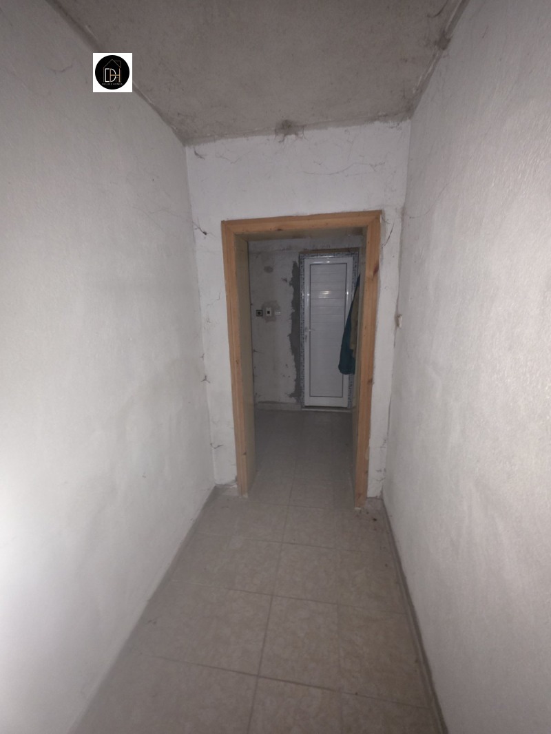 Продава КЪЩА, с. Брестовица, област Пловдив, снимка 6 - Къщи - 52649964