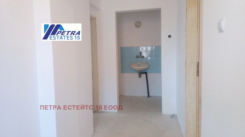 Продава КЪЩА, с. Мусачево, област София област, снимка 12 - Къщи - 52805031