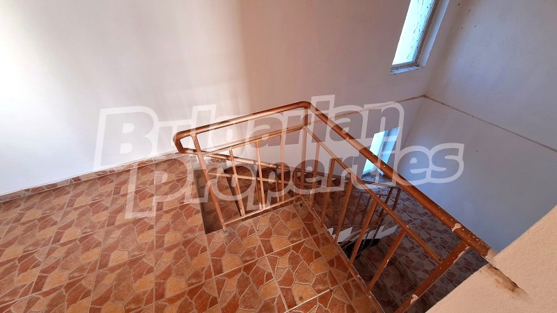 Продава КЪЩА, с. Божурец, област Добрич, снимка 14 - Къщи - 52848424