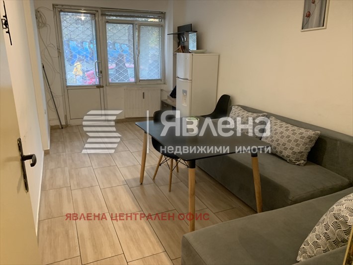 Продава МАГАЗИН, гр. София, Стрелбище, снимка 4 - Магазини - 56318760