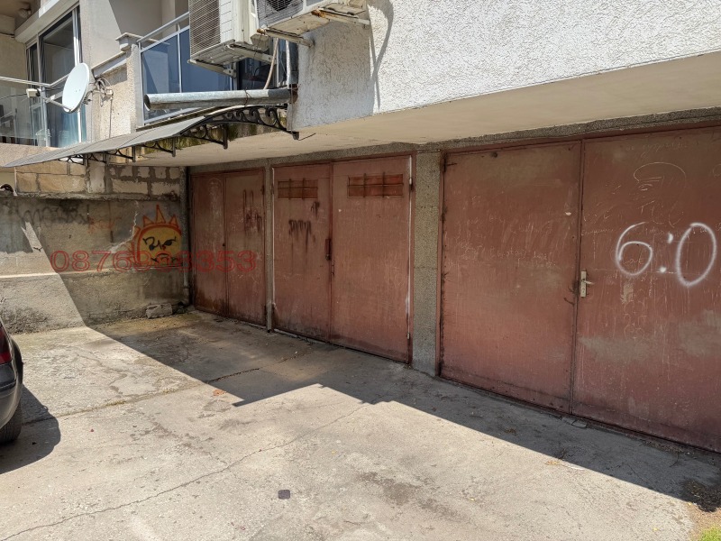 Продава ГАРАЖ, ПАРКОМЯСТО, гр. Пловдив, Кършияка, снимка 2 - Гаражи и паркоместа - 53223308