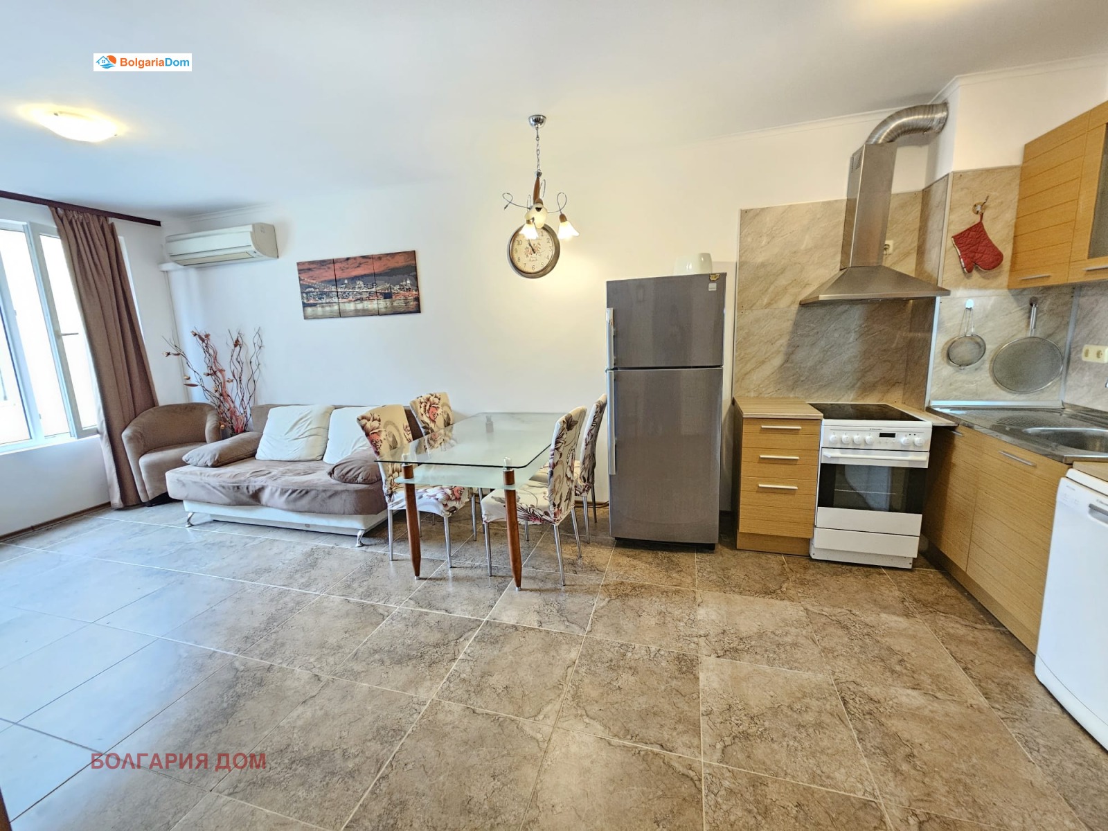 Продава 3-СТАЕН, гр. Поморие, област Бургас, снимка 2 - Апартаменти - 54494309
