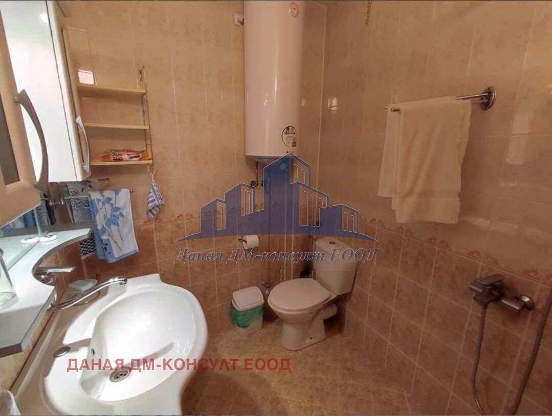 Продава 3-СТАЕН, гр. Шумен, Математическа гимназия, снимка 6 - Апартаменти - 54545808