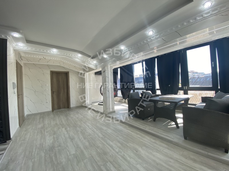 Продава  2-стаен, град Варна, Колхозен пазар •  159 990 EUR • ID 76266426 — holmes.bg - [1] 