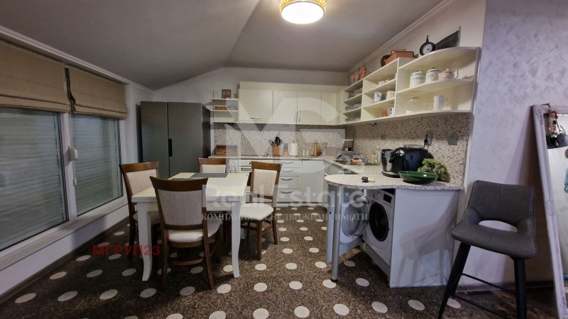 Продава  3-стаен град Пловдив , Кършияка , 120 кв.м | 72892533 - изображение [4]