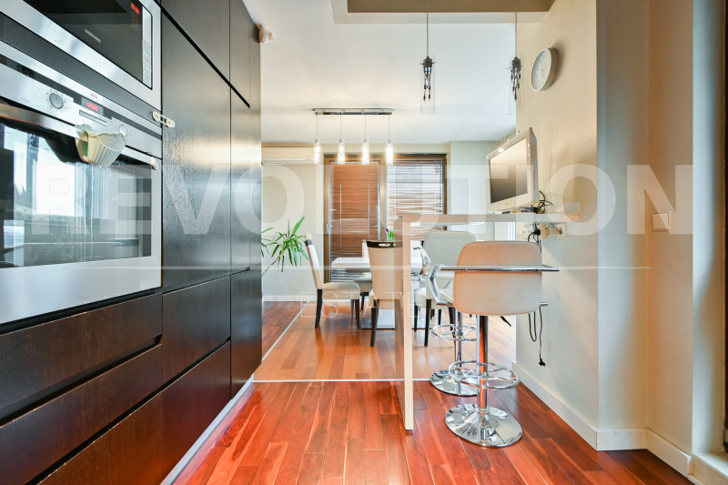 En venta  3+ dormitorios Sofia , Vitosha , 220 metros cuadrados | 62987180 - imagen [3]