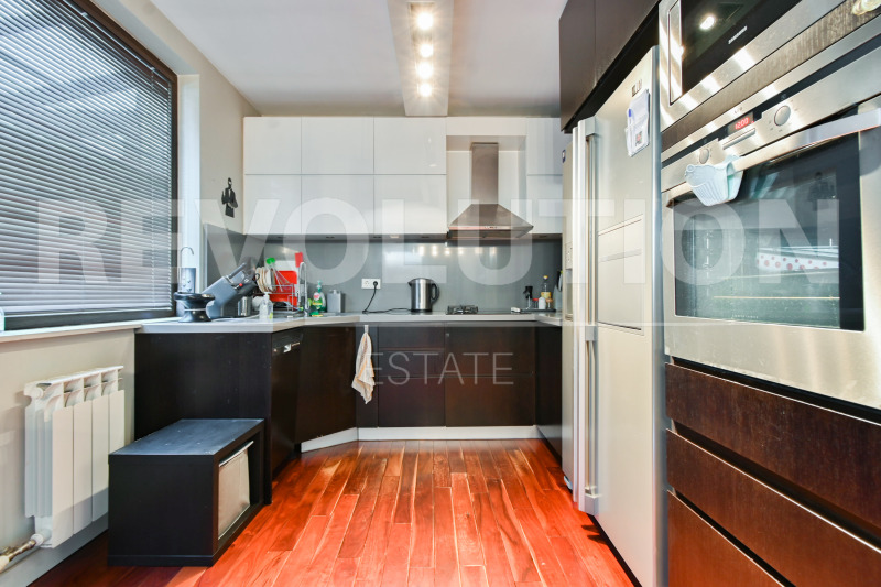 En venta  3+ dormitorios Sofia , Vitosha , 220 metros cuadrados | 62987180 - imagen [2]