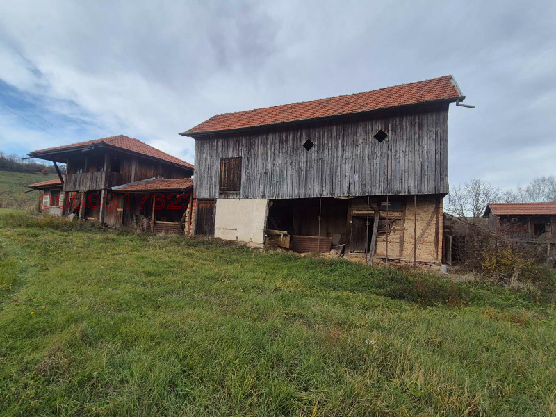 Продава КЪЩА, с. Лесидрен, област Ловеч, снимка 7 - Къщи - 52784127