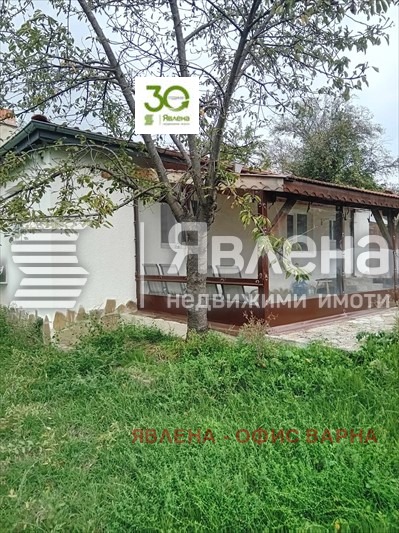 Продава КЪЩА, с. Аврен, област Варна, снимка 16 - Къщи - 49173453