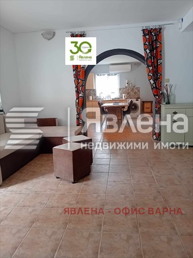 Продава КЪЩА, с. Аврен, област Варна, снимка 12 - Къщи - 49173453