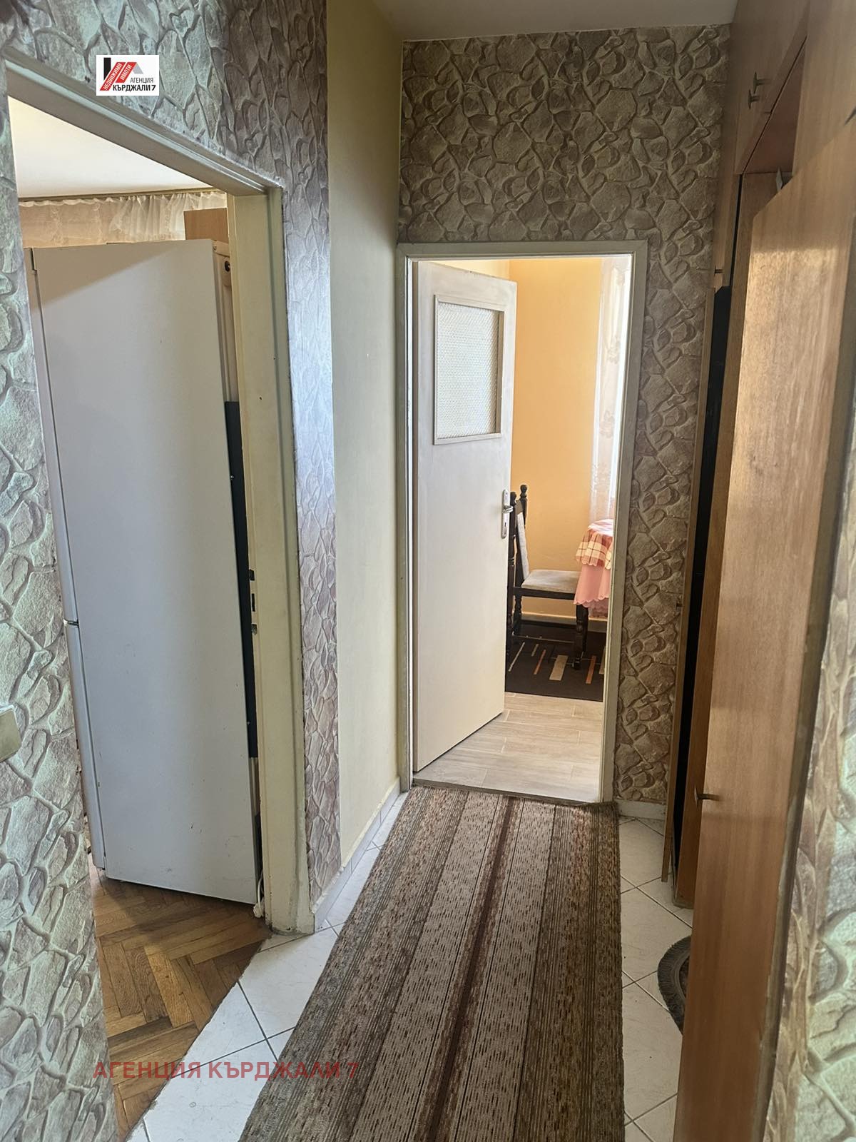 Продава 2-СТАЕН, гр. Кърджали, Възрожденци, снимка 9 - Апартаменти - 55515601