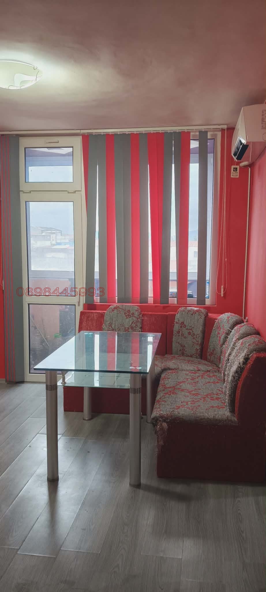 Продава 3-СТАЕН, гр. Кърджали, Гледка, снимка 8 - Апартаменти - 53937308