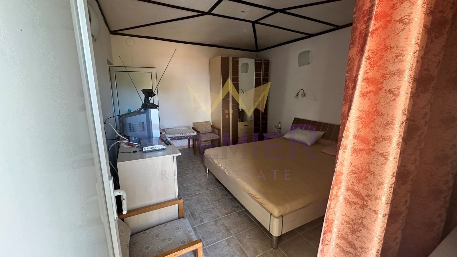 Продава КЪЩА, гр. Балчик, област Добрич, снимка 7 - Къщи - 54997190