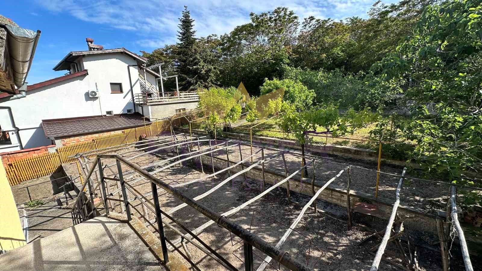 Продава КЪЩА, гр. Балчик, област Добрич, снимка 4 - Къщи - 54997190