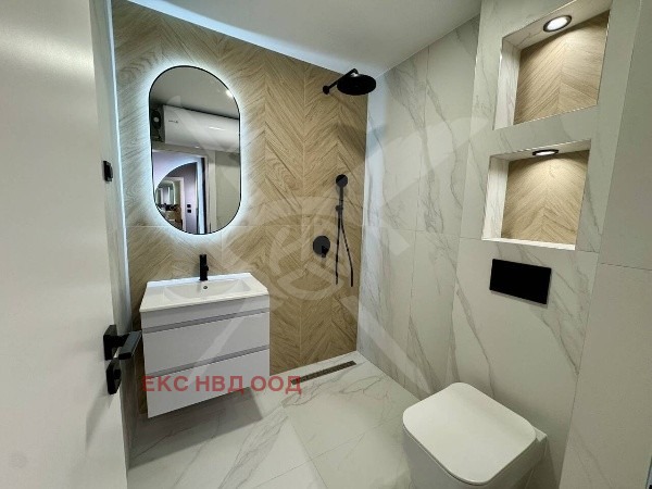 Продава 2-СТАЕН, гр. Пловдив, Остромила, снимка 2 - Апартаменти - 52082012