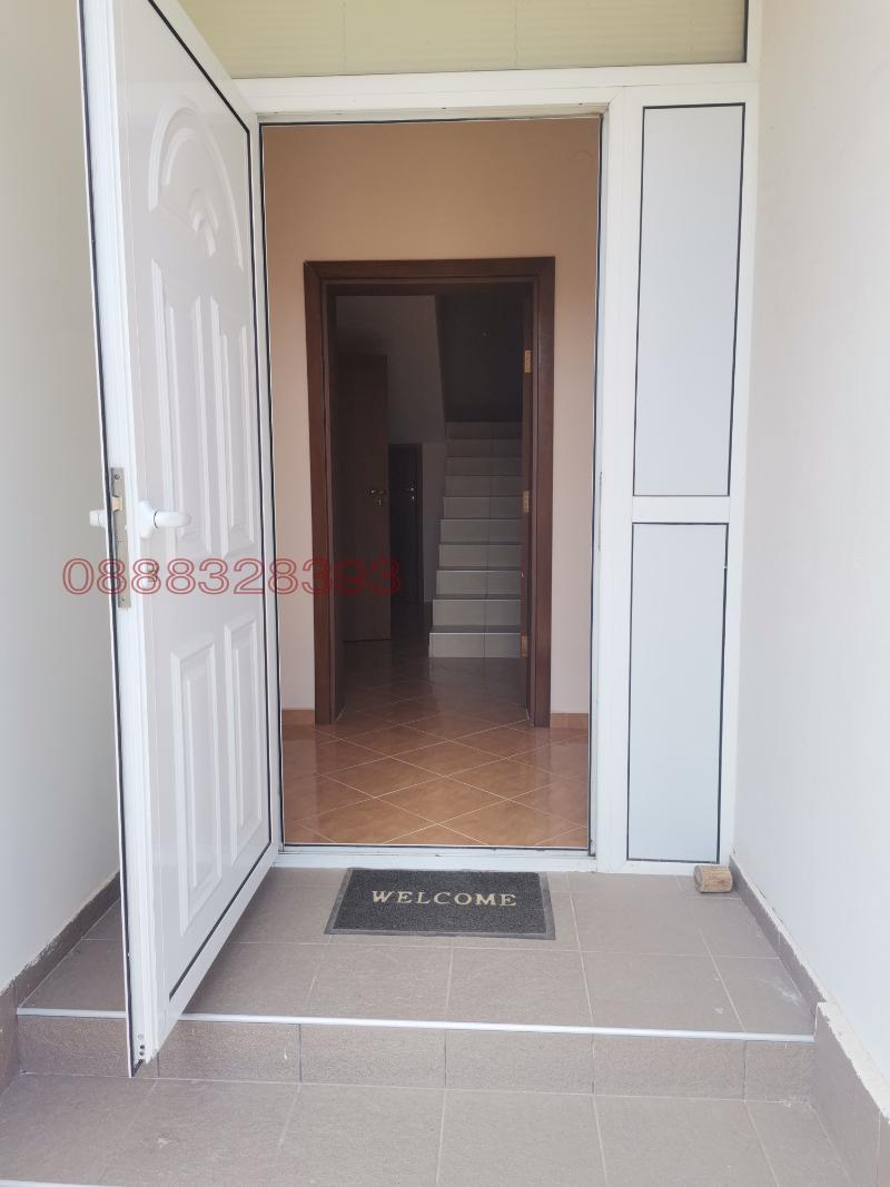 Продава ВИЛА, с. Рогачево, област Добрич, снимка 6 - Вили - 52785216