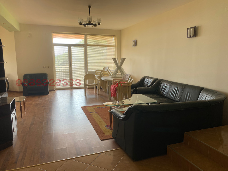 Продава ВИЛА, с. Рогачево, област Добрич, снимка 10 - Вили - 52785216