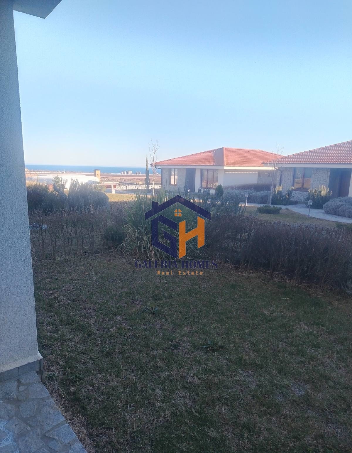 Продава 2-СТАЕН, гр. Ахелой, област Бургас, снимка 2 - Апартаменти - 53795124