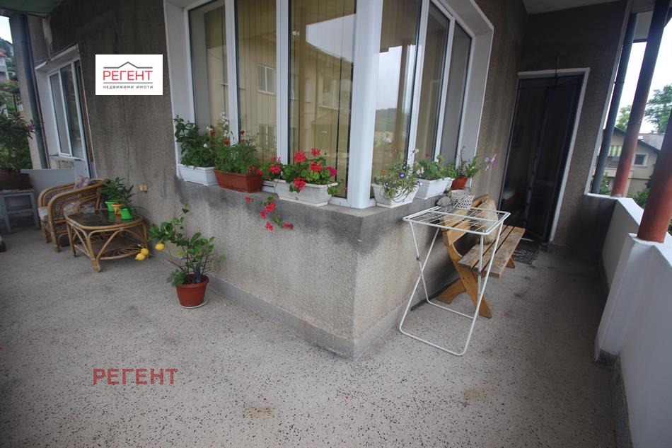Продава КЪЩА, гр. Габрово, Център, снимка 2 - Къщи - 54920520