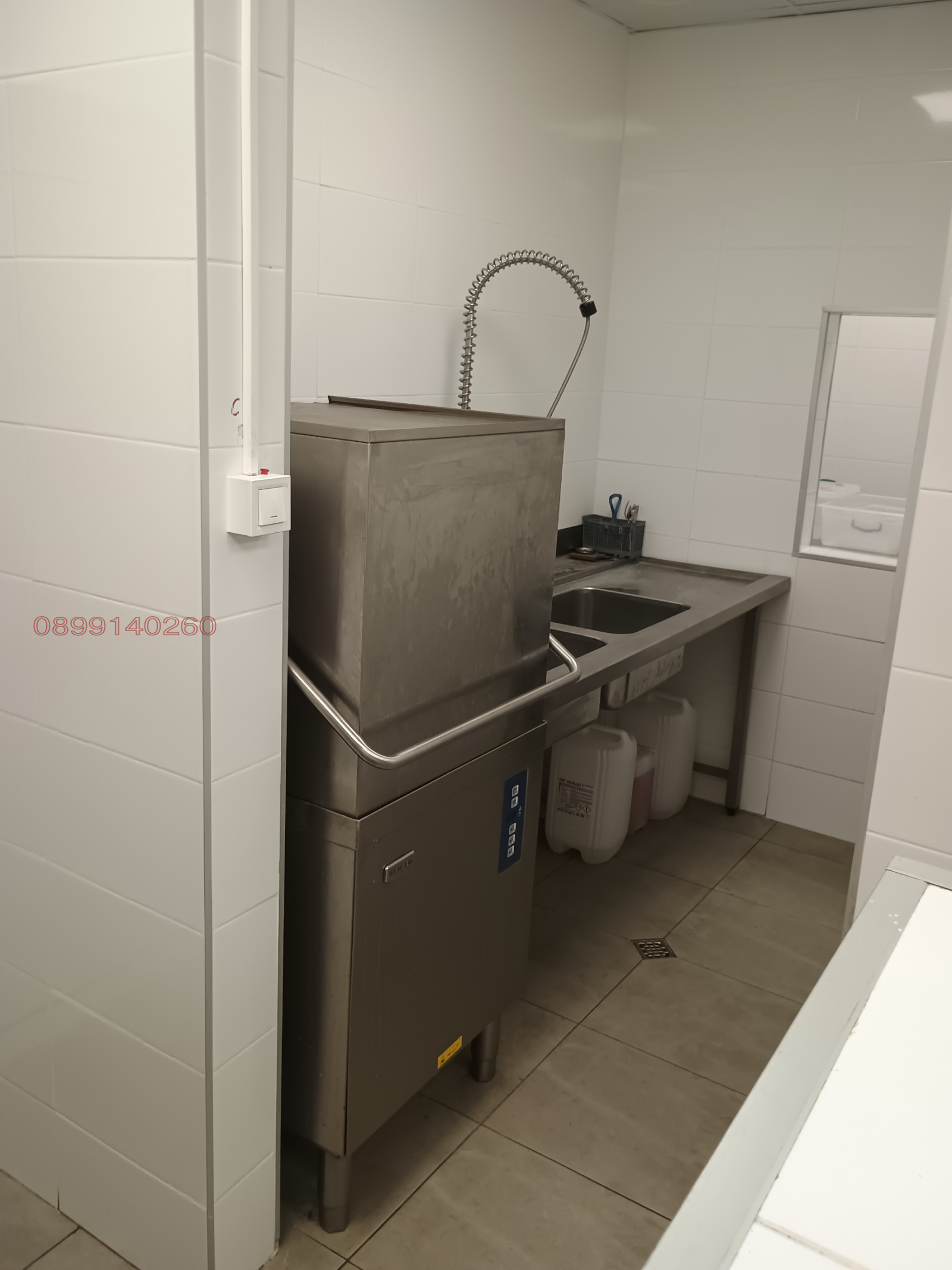 Продава ЗАВЕДЕНИЕ, гр. Варна, Младост 1, снимка 2 - Заведения - 53711131