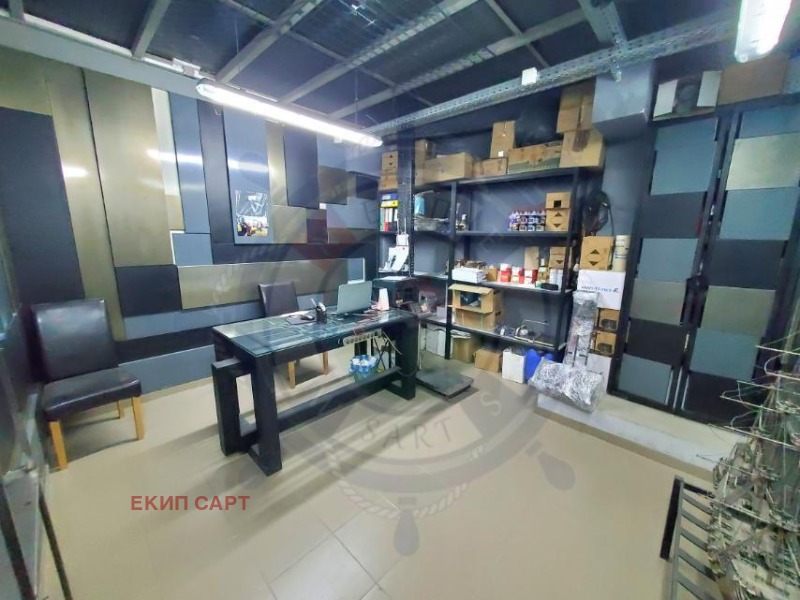 Продава ПРОМ. ПОМЕЩЕНИЕ в град Варна, Западна промишлена зона - 540 кв.м / 555 000 € » 1 085 485.65 лв., ЕКИП САРТ