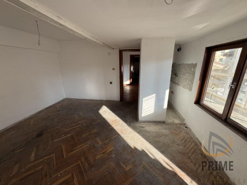 Продава 2-СТАЕН, гр. Бургас, Братя Миладинови, снимка 9 - Апартаменти - 52137482