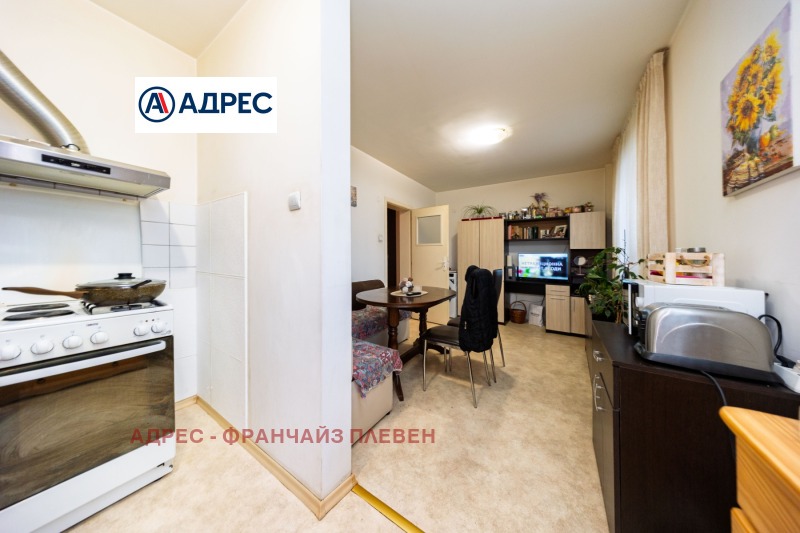 Продава 3-СТАЕН, гр. Плевен, Широк център, снимка 2 - Апартаменти - 53365863