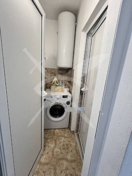 Продава ЕТАЖ ОТ КЪЩА, с. Равадиново, област Бургас, снимка 7 - Етаж от къща - 53427950